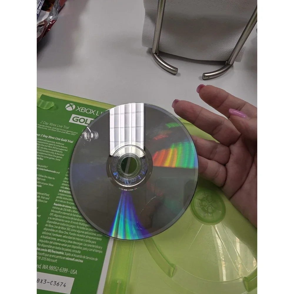 FIFA 16 - Standard Edition - (Xbox 360, 2016) TESTED AND WORKING
